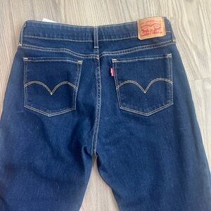 Levi’s 712 Slim Jeans Dark Wash 28 comfortable great shape